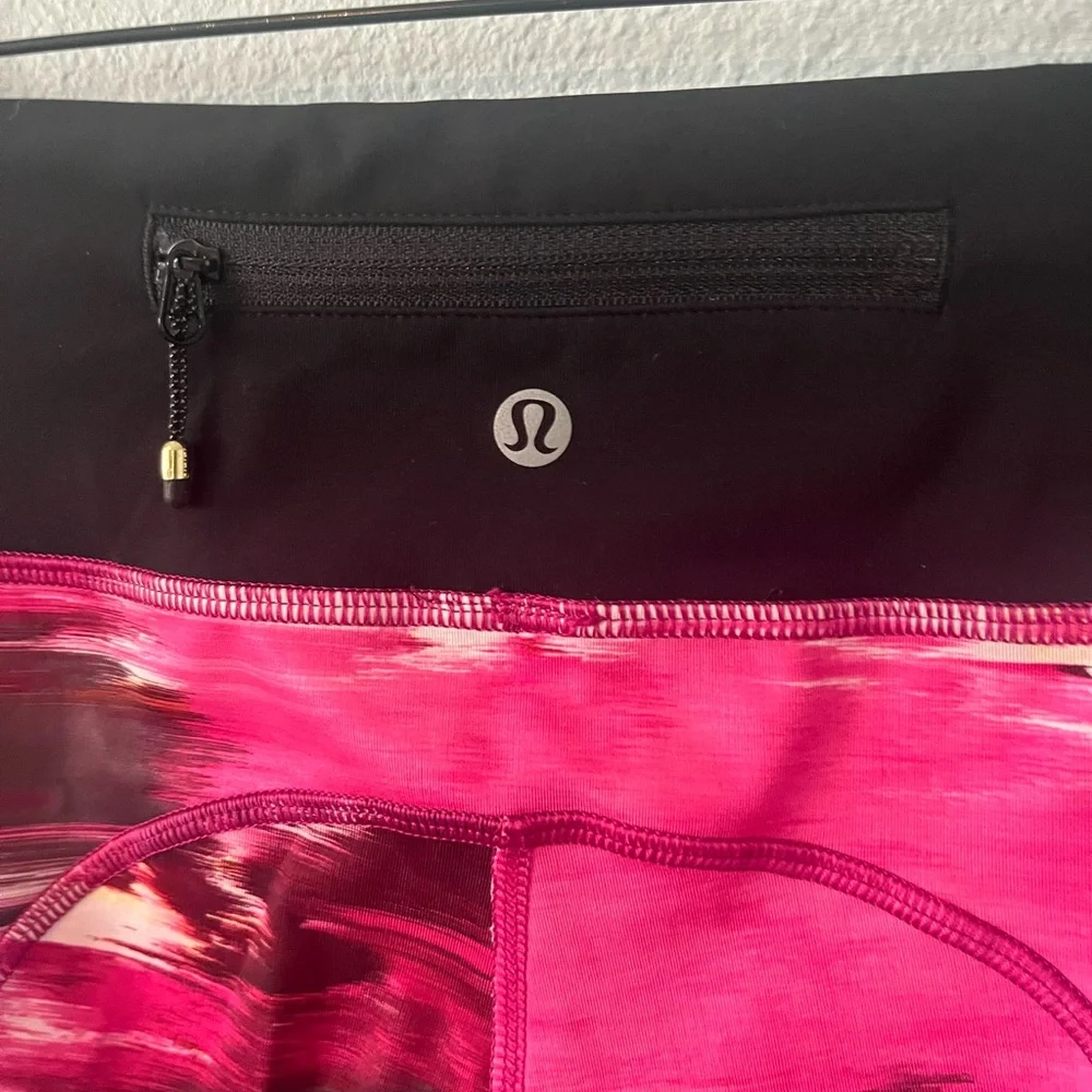 lululemon athletica Multicolor Abstract Leggings‎